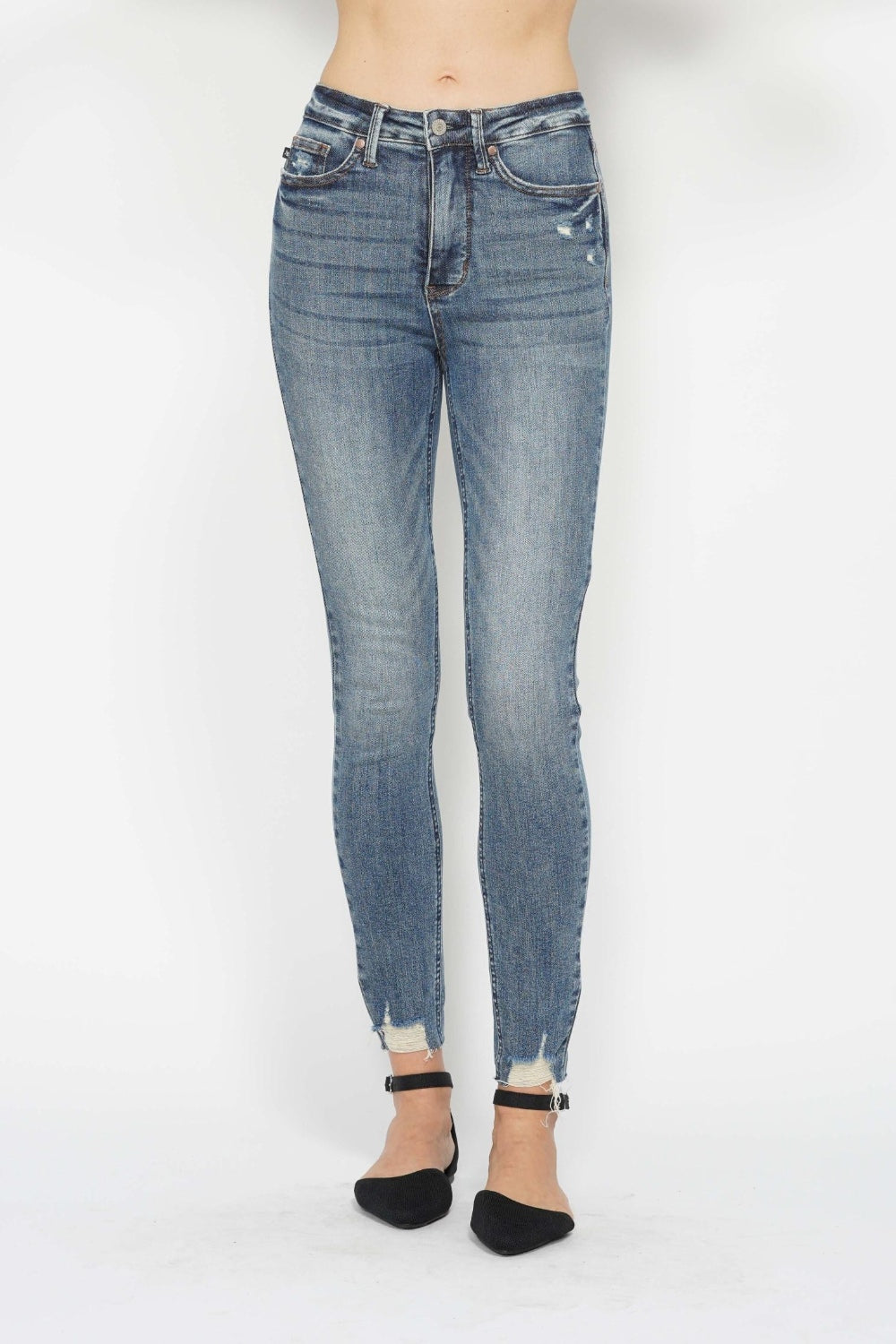 Judy Blue Vintage Wash jeans with Raw Hem and in Plus Sizes. Skinny Jeans with tummy control.