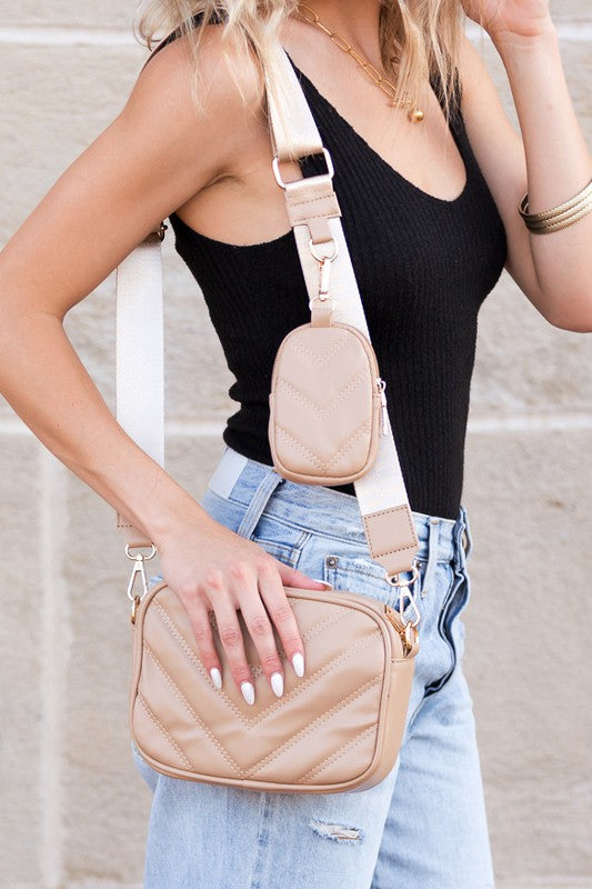 Meet the bag that’s both practical, timeless, with a sophisticated edge—our Chevron Quilted Crossbody! Ideal for your next date night, weekend brunch, concert, this bag brings effortless elegance to every moment. Its iconic quilted chevron design is a symbol of timeless sophistication. Whether you’re carrying just the essentials or adding a touch of luxe to your everyday look, this eco-friendly crossbody is ready to complement your day with style.
Add this comfy quilted bag to your wardrobe!