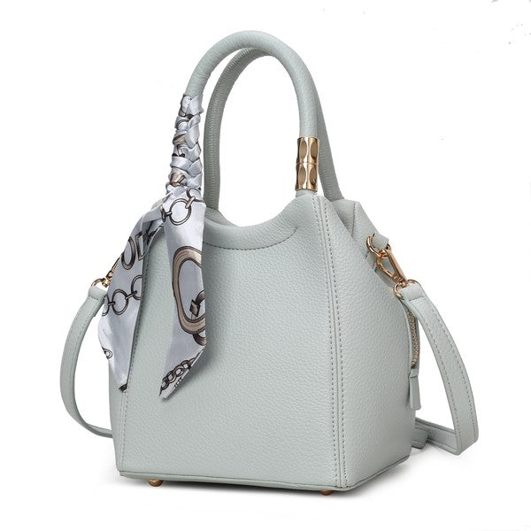 This Eco-Friendly Tote Bag is made with high quality Vegan Leather- Win!
This stylish tote looks like it came off the runway, but at a wallet friendly price point- WIN!
This versatile tote compliments working, travel, evenings out, and everyday wear. It's attention to detail and soft vegan leather conveys a polished look when you need one- WIN!!