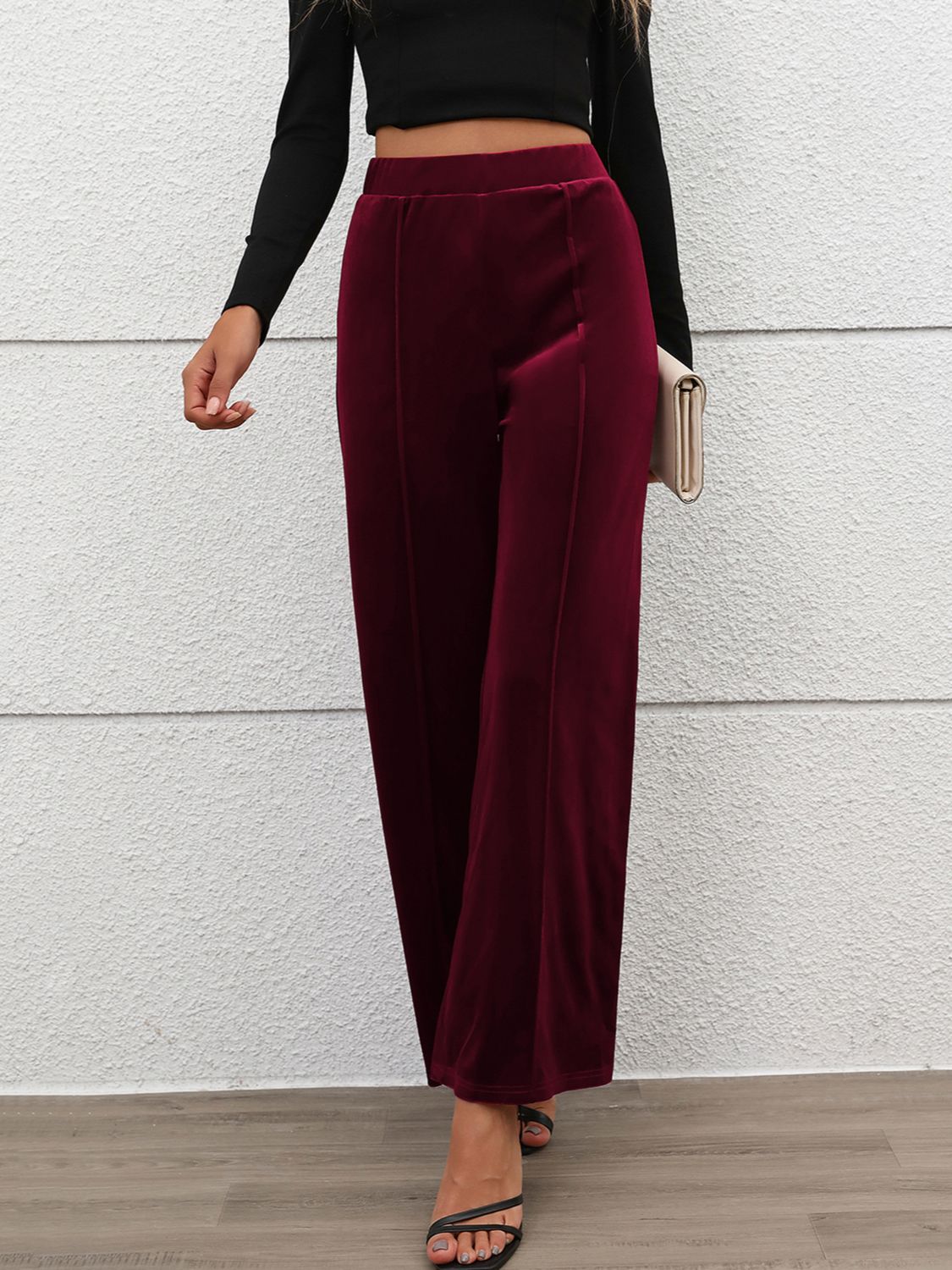 These Elastic Waist Wide Leg Pants are the kind of comfort you’ll want to live in, day in and day out. The stretchy waistband gives you that easy, relaxed fit while the wide-leg cut lets you move freely, whether you're dancing in the kitchen or strolling through the market. These pants have that laid-back, effortless vibe—perfect for catching the sunset, meeting up with friends, or just lounging around in style. Pair 'em with a graphic tee and boots for a wild-west feel or with a flowy top and sandals