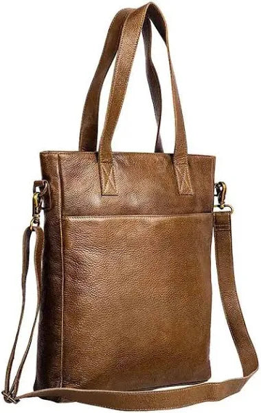 *Please note that lighting can affect how the color appears, so the bag may look slightly different in person. It actually has a lovely olive tone that adds a unique charm!
